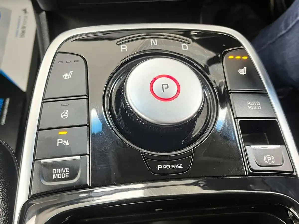 2021-kia-e-niro-ev-3-big-24