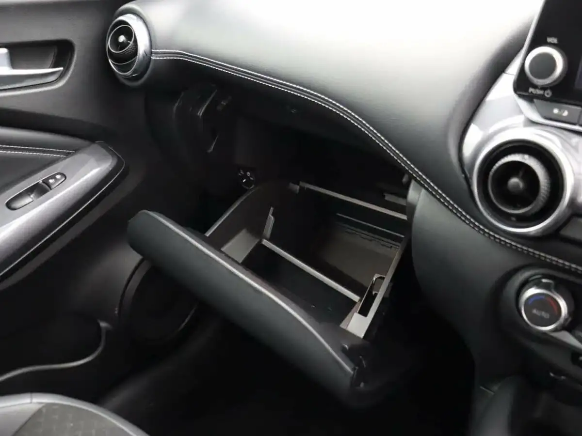 2023-nissan-juke-10-dig-t-n-connecta-big-43