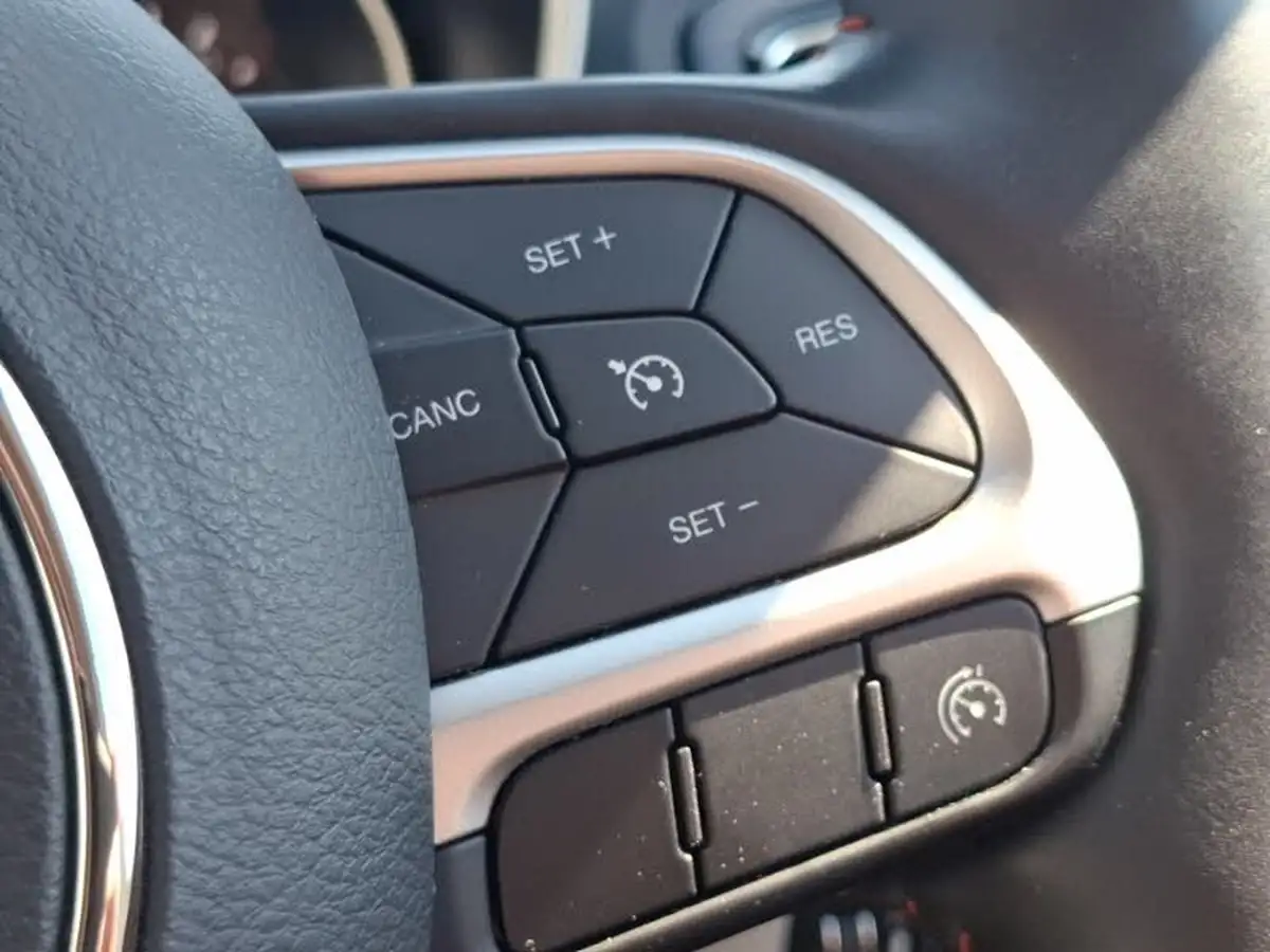 2021-jeep-compass-14-multiair-ii-limited-138bhp-big-13