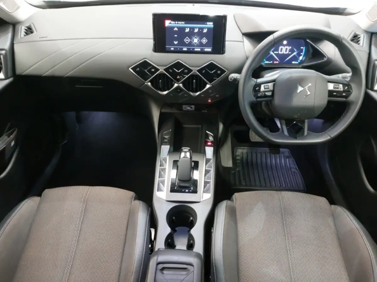 2022-ds-ds-3-crossback-12-puretech-bastille-101ps-big-2