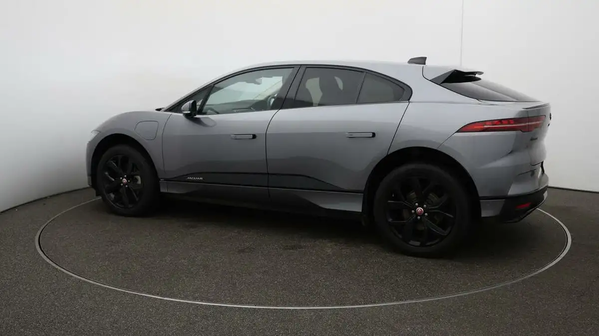 2021-jaguar-i-pace-ev400-se-big-44