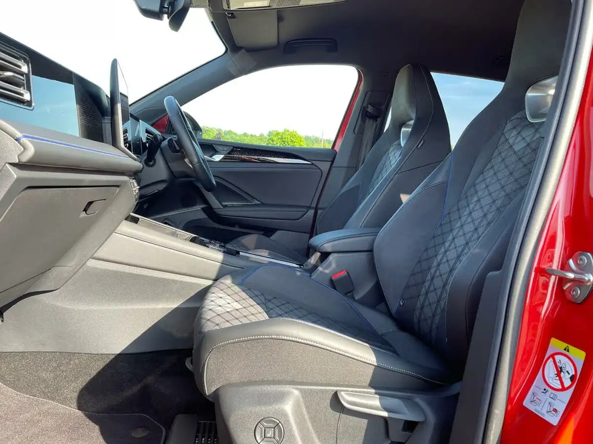 2024-volkswagen-tiguan-15-etsi-r-line-big-37