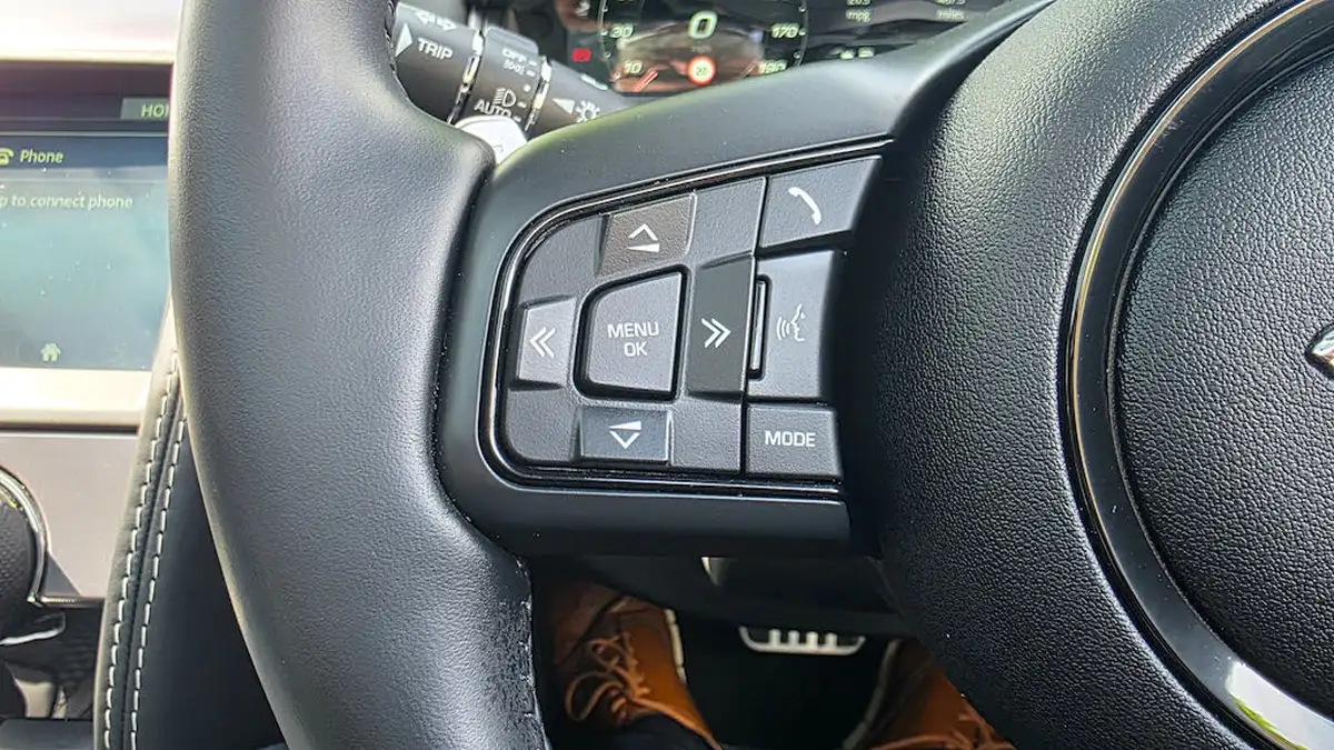 2023-jaguar-f-type-50-v8-p450-75-awd-coupe-big-40