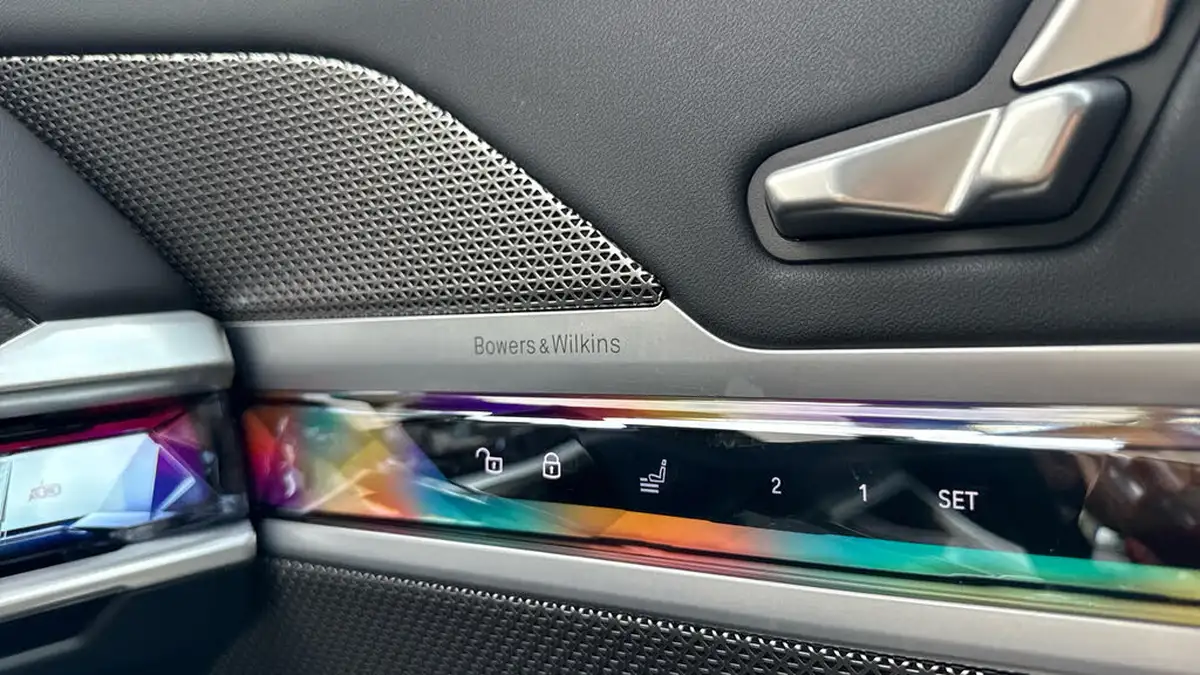 2023-bmw-7-series-e-i7-xdrive60-excellence-pro-big-24