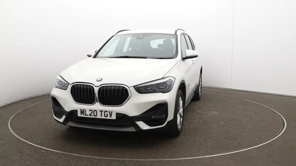 2020-bmw-x1-15-sdrive18i-se-big-36
