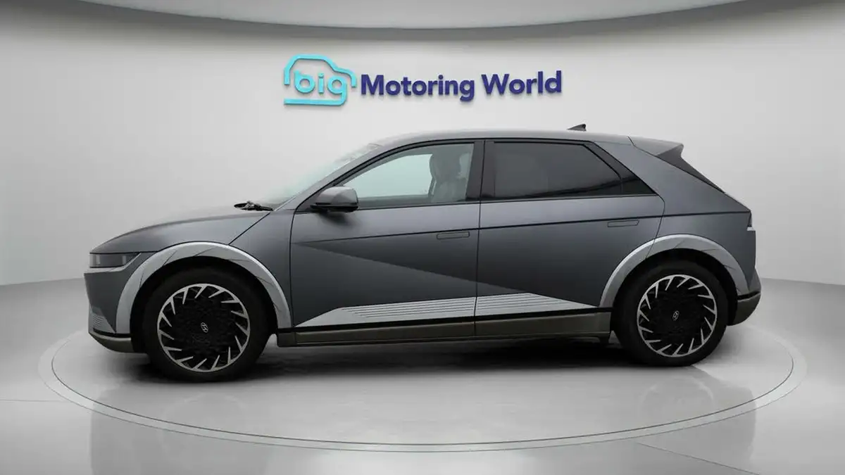 2022-hyundai-ioniq-5-e-ultimate-217ps-73kwh-rwd-big-4