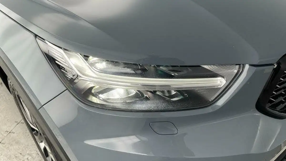 2021-volvo-xc40-15-t5-r-design-262bhp-big-40