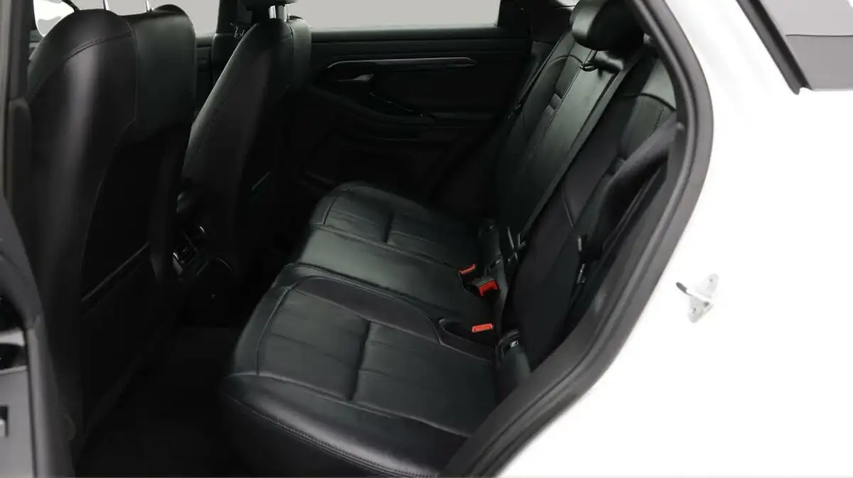 2021-land-rover-range-rover-evoque-20-d200-r-dynamic-s-big-15