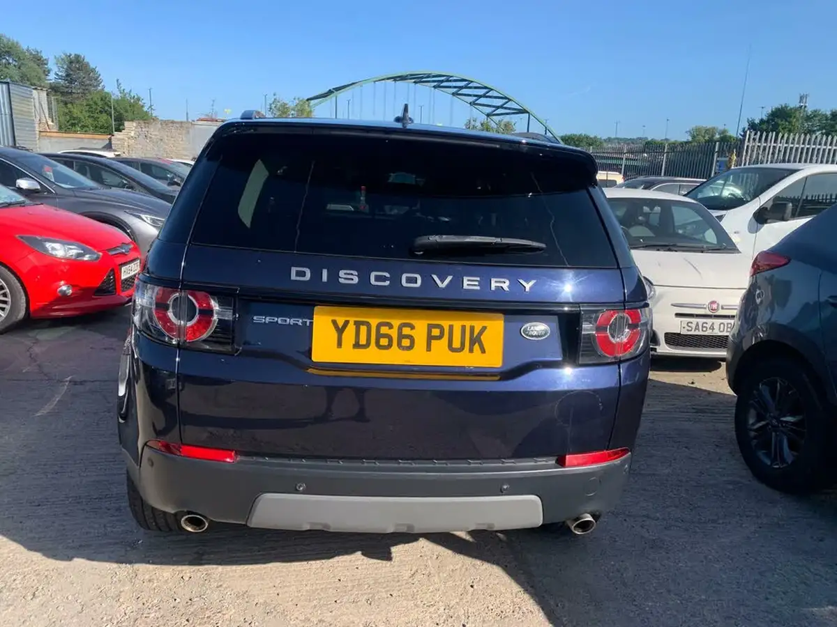2016-land-rover-discovery-sport-20td4-se-tech-180ps-awd-ss-auto-big-2