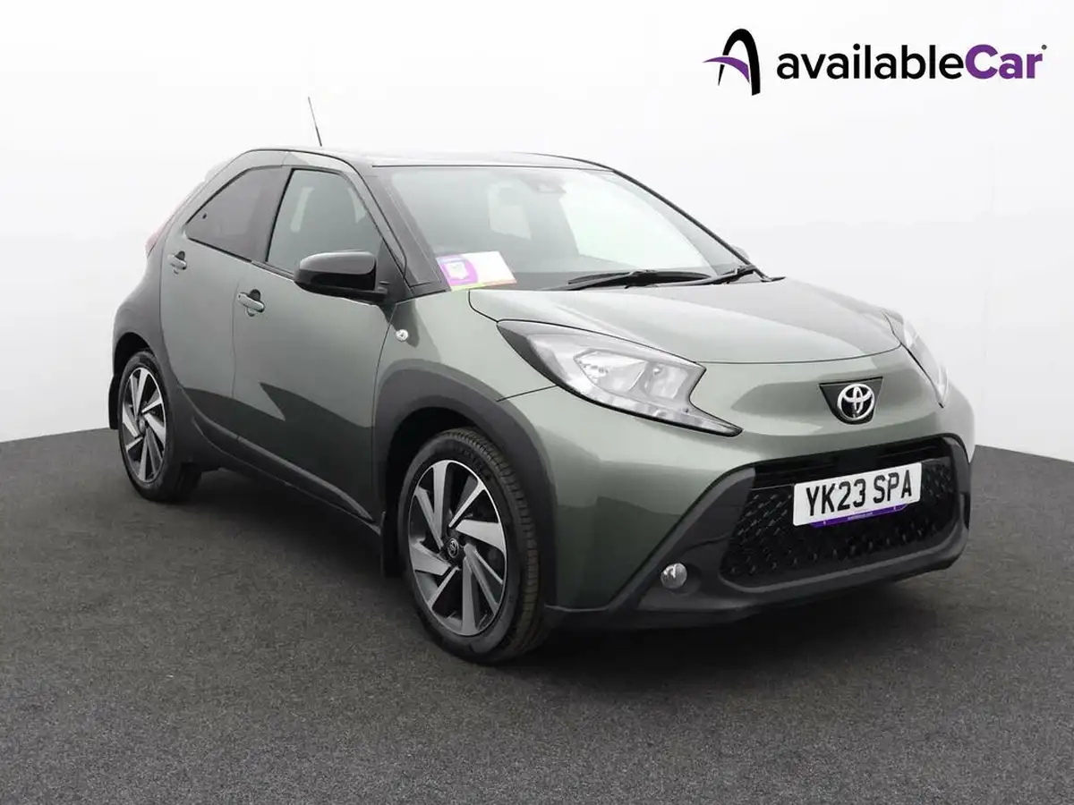 2023-toyota-aygo-x-10-vvt-i-edge-big-0