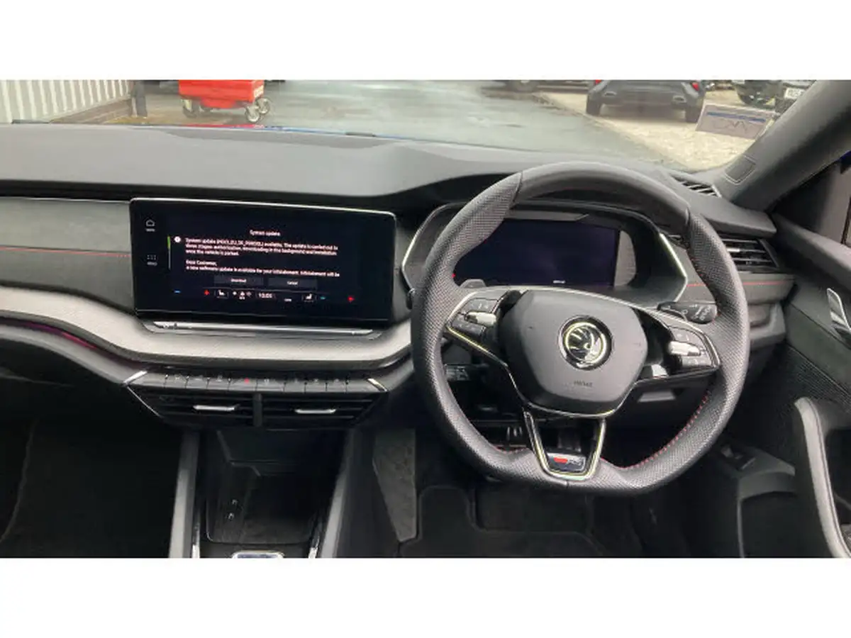 2024-skoda-octavia-20-tsi-vrs-245ps-hatchback-dsg-big-9