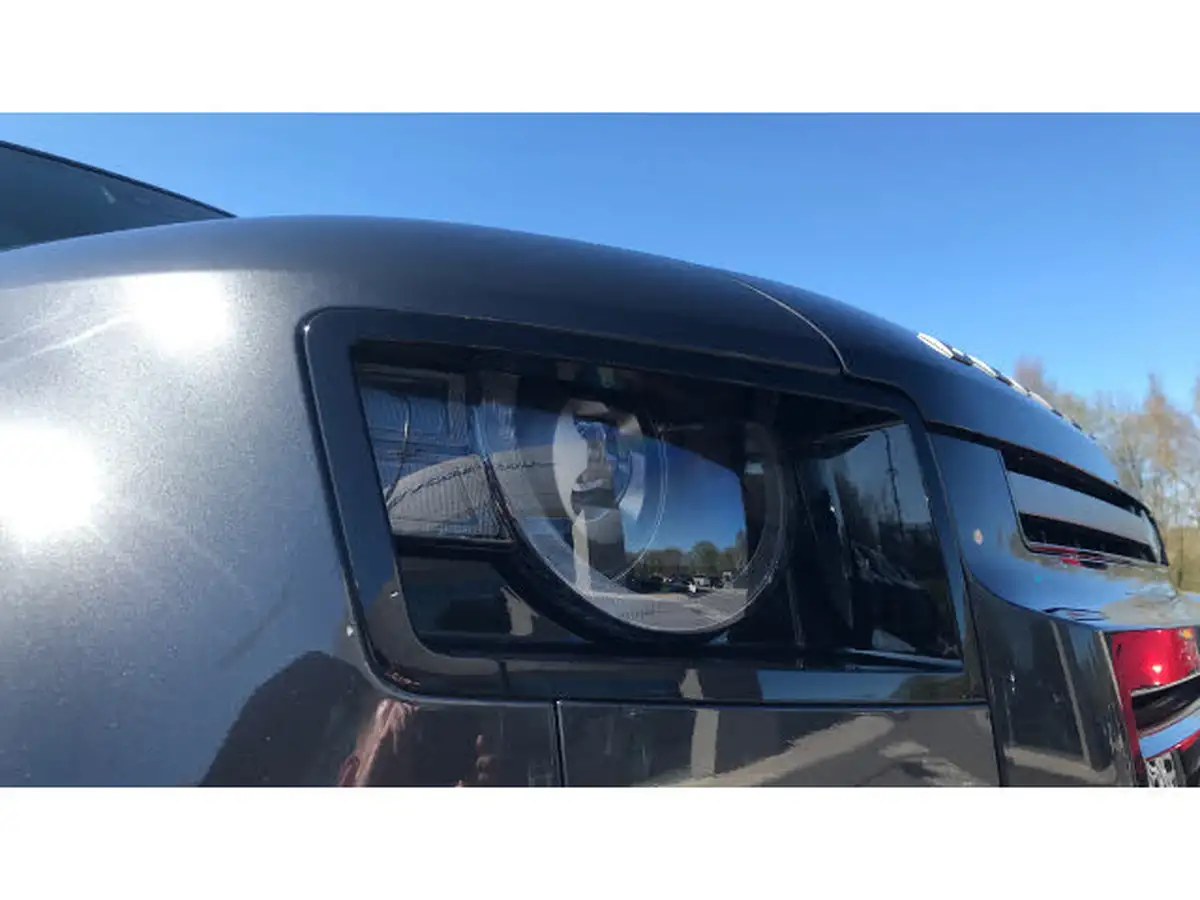 2022-land-rover-110-defender-30-d300-x-dynamic-hse-big-16