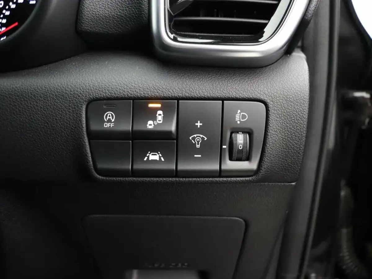 2020-kia-sportage-16crdi-48v-dct-big-32