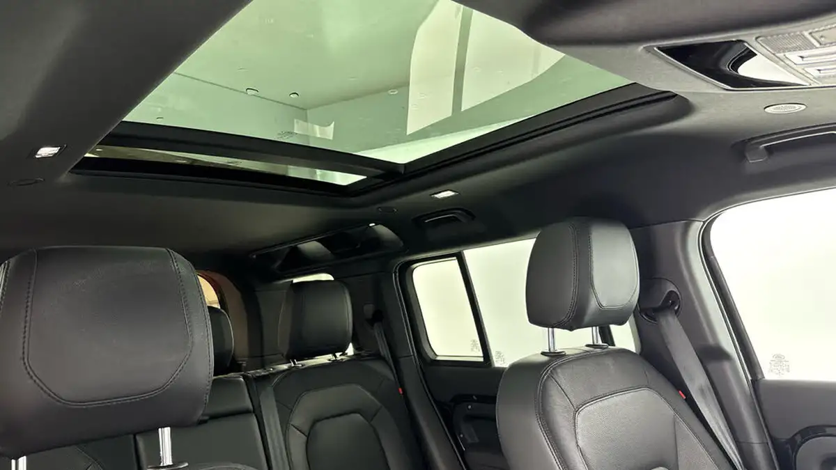 2022-land-rover-110-defender-20-p400e-x-dynamic-se-big-28