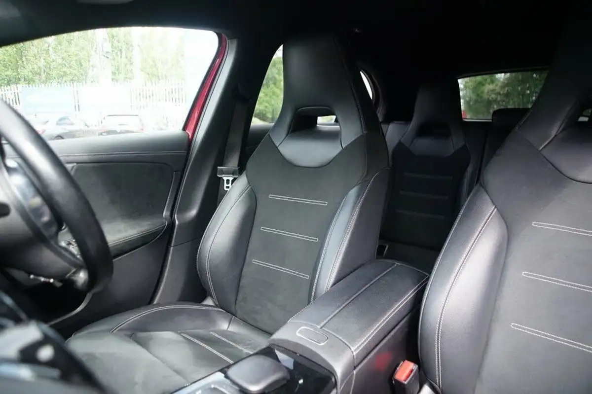 2022-mercedes-benz-a-class-13-a200-amg-line-executive-edition-hatchback-5d-7g-dct-big-1