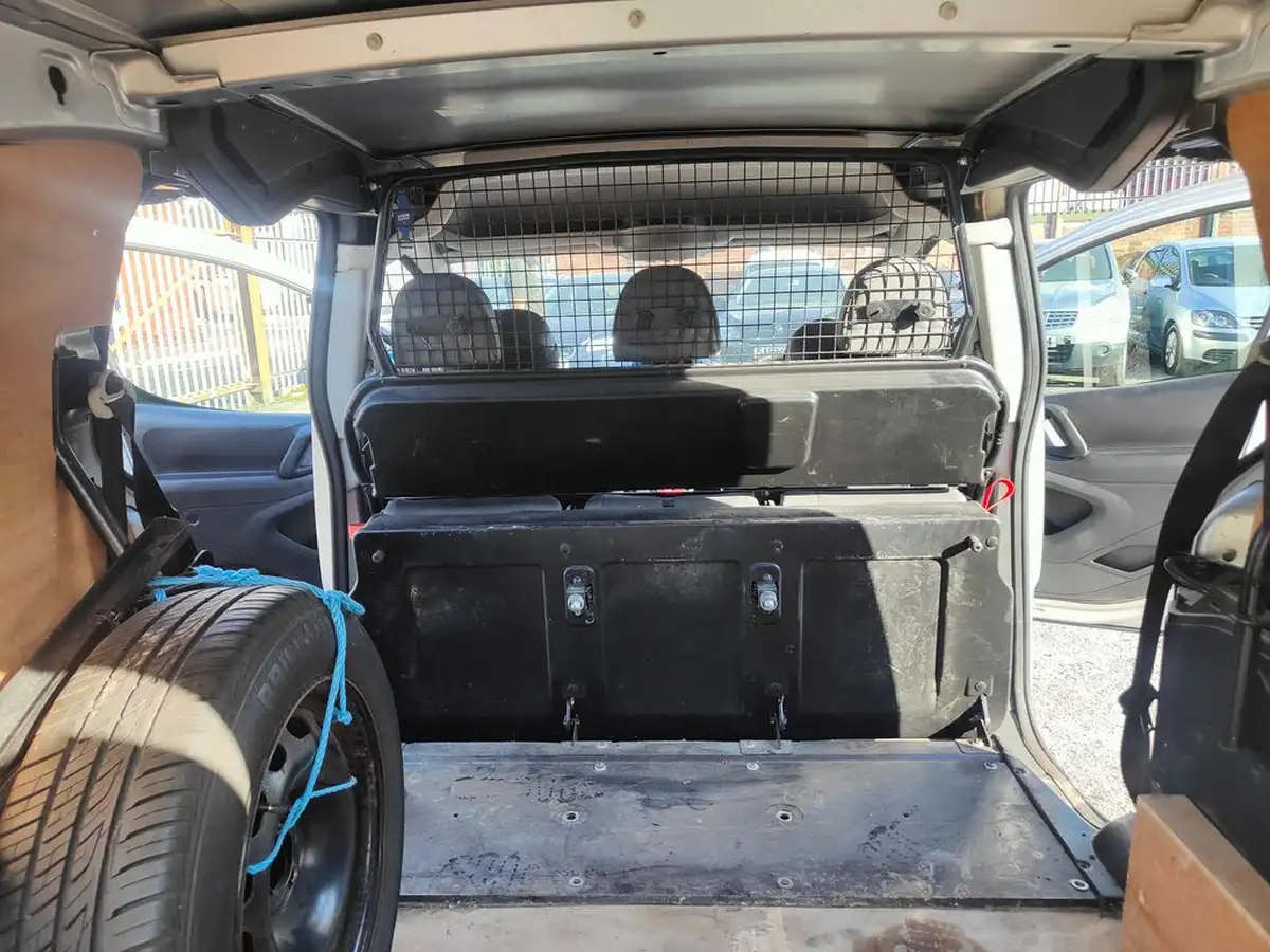 2014-citroen-berlingo-16td-l2-725-x-big-20