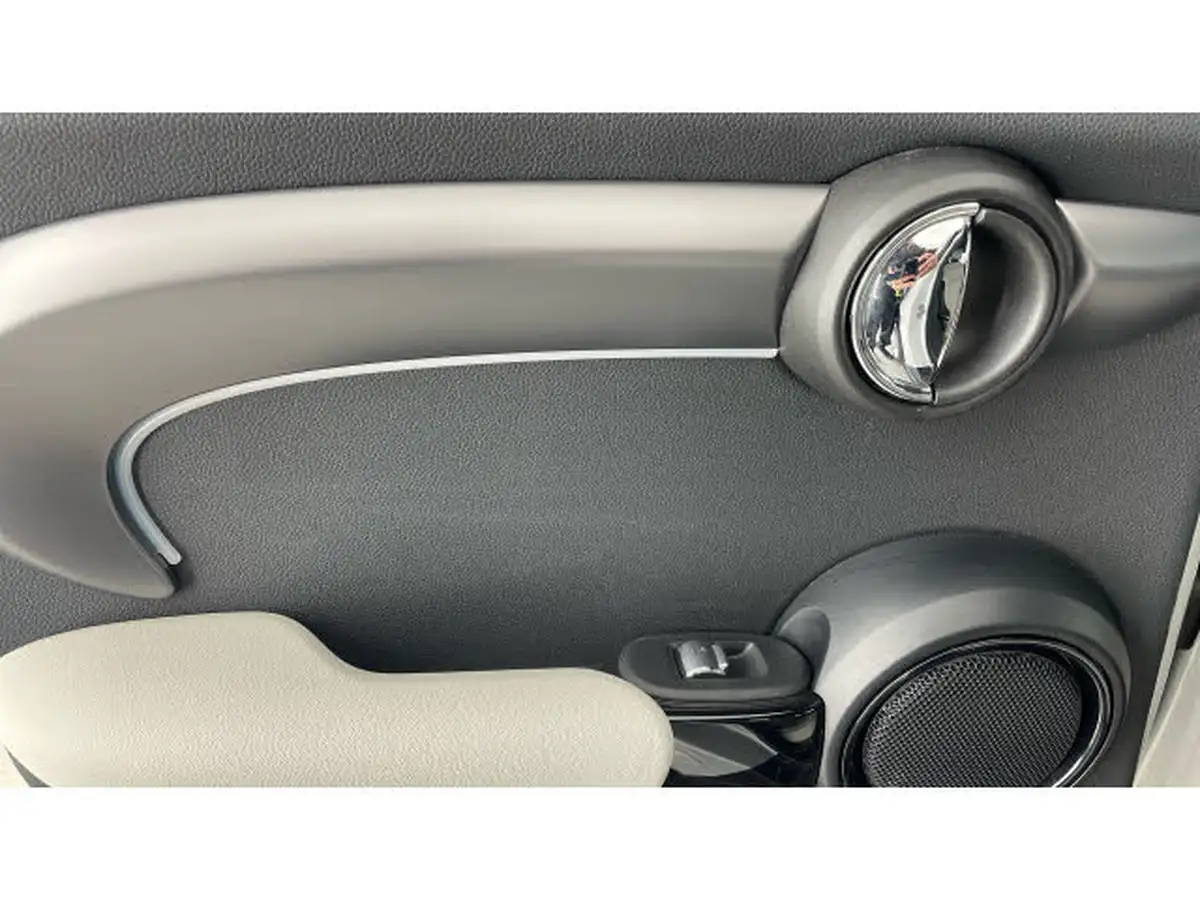 2022-mini-cooper-20-cooper-s-exclusive-hatchback-5d-auto-big-31