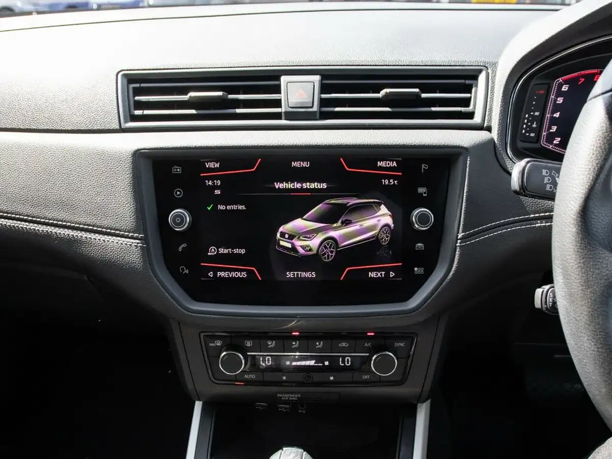 2019-seat-arona-10-tsi-xcellence-lux-ss-dsg-big-26
