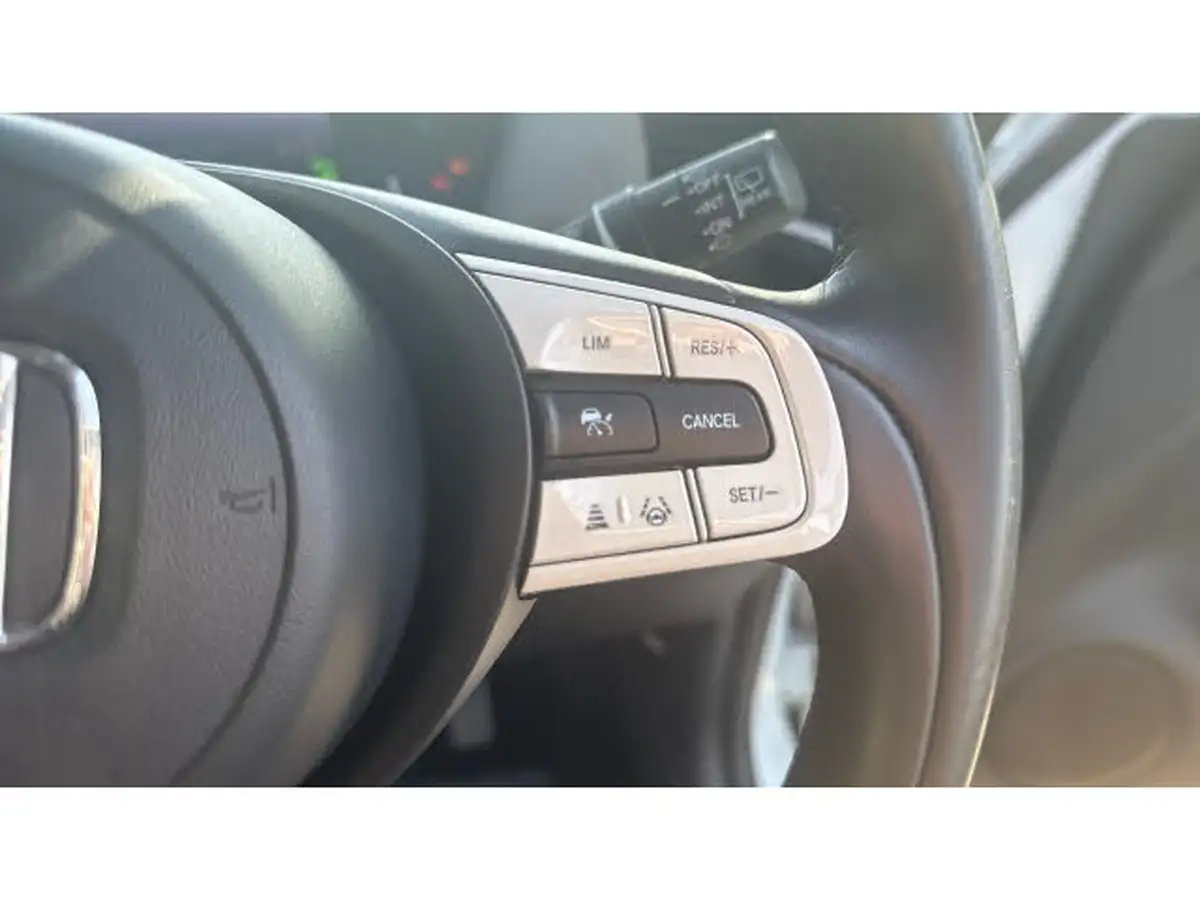 2021-honda-jazz-15-i-mmd-ex-109ps-big-24