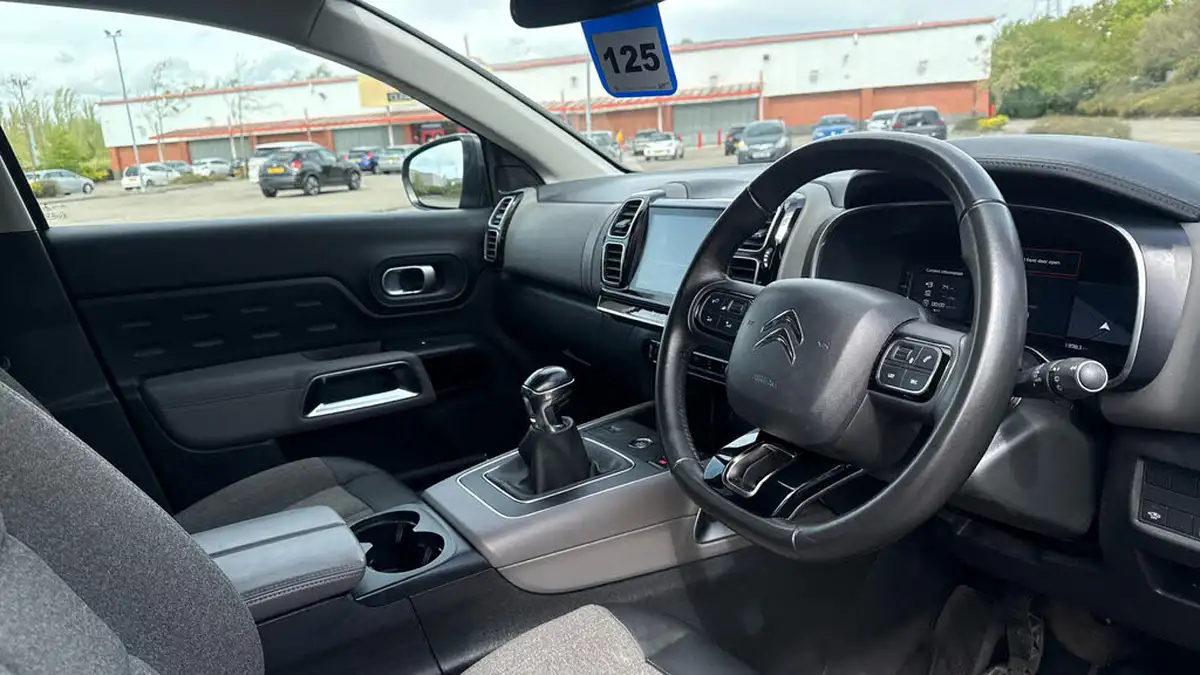 2021-citroen-c5-aircross-12-puretech-shine-big-10