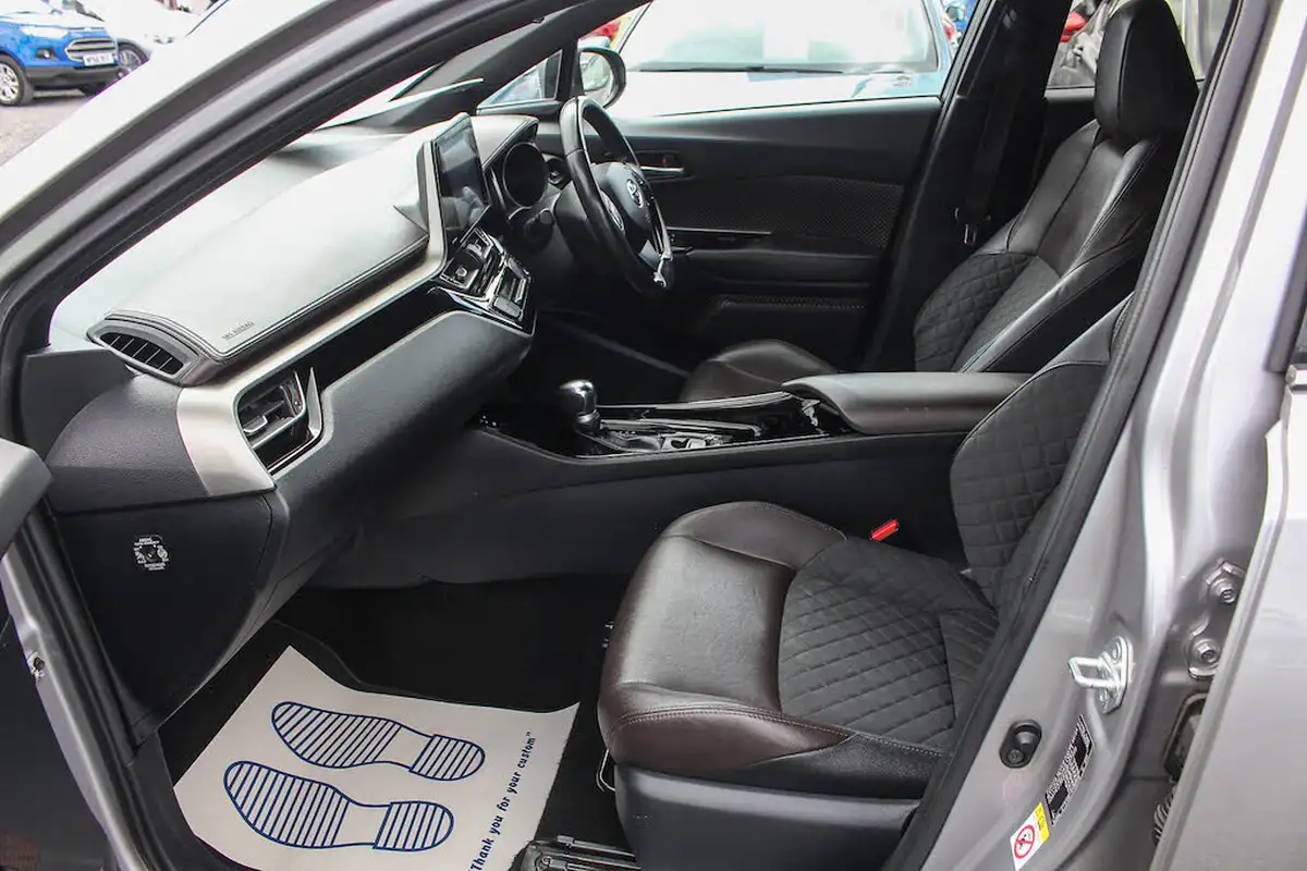 2018-toyota-c-hr-18-vvt-i-excel-big-17
