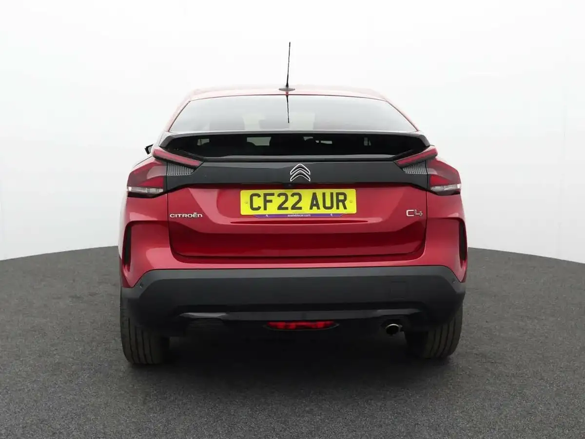 2022-citroen-c4-15bluehdi-shine-plus-big-3