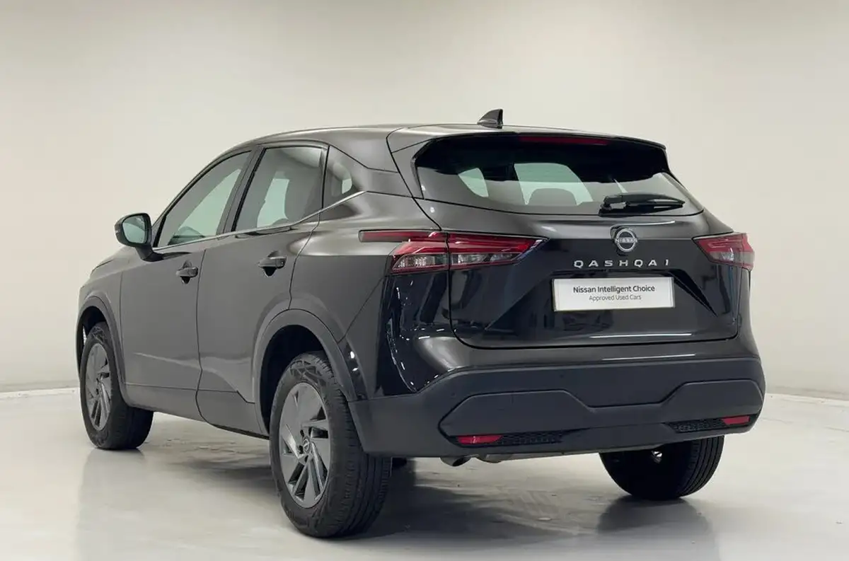 2024-nissan-qashqai-13-dig-t-acenta-premium-140ps-big-8