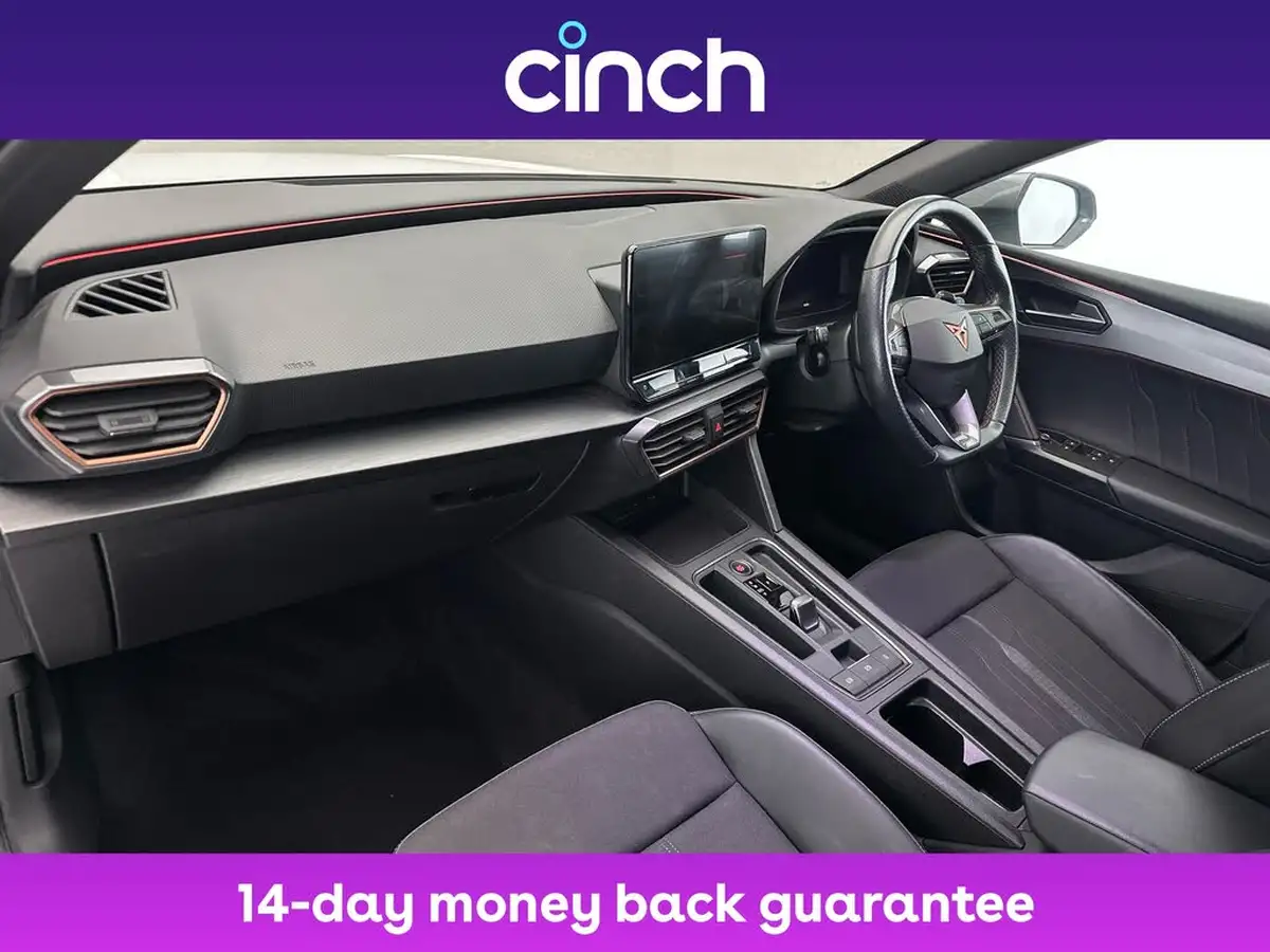 2022-cupra-leon-nf-20-tsi-vz2-300ps-hatchback-big-13