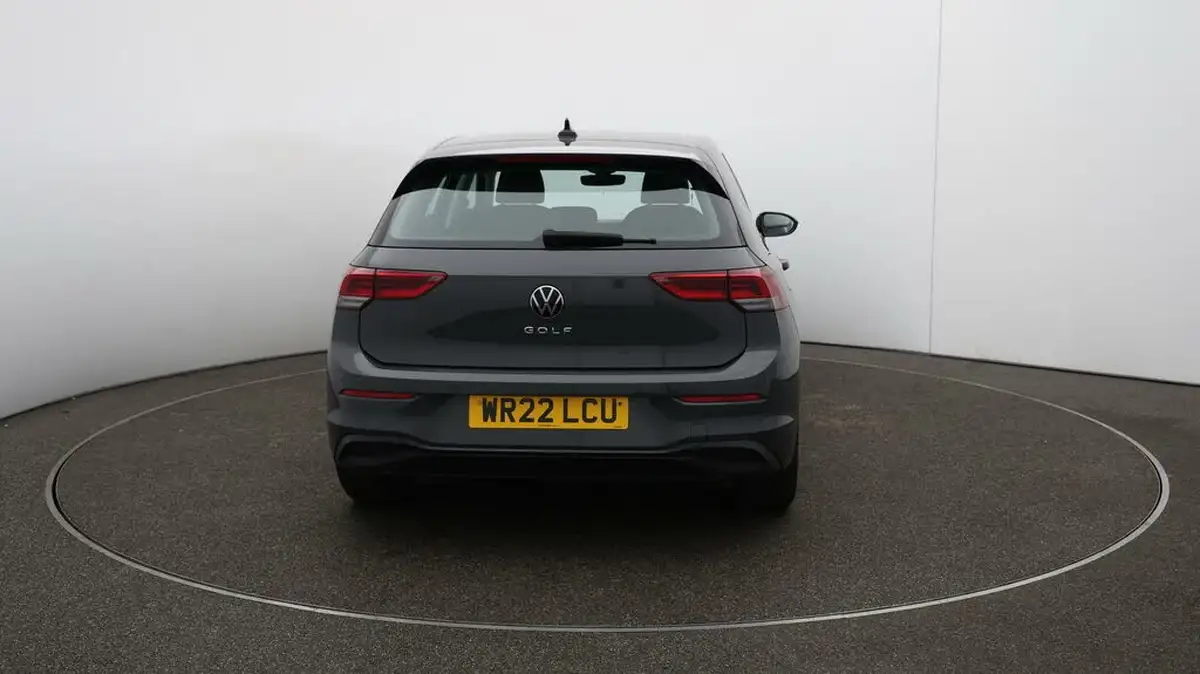 2022-volkswagen-golf-15-tsi-life-130ps-hatchback-big-55