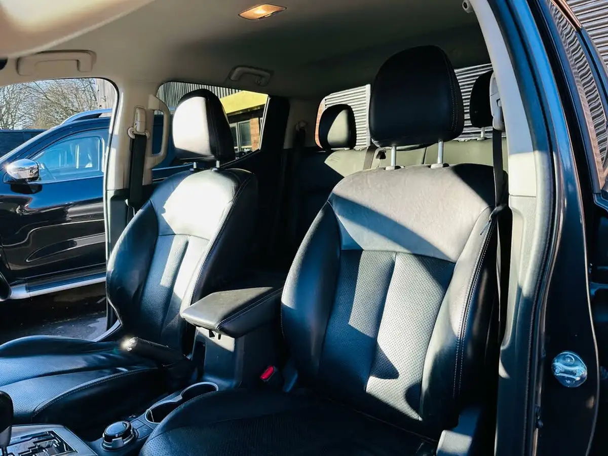 2020-mitsubishi-l200-22di-d-barbarian-auto-big-16