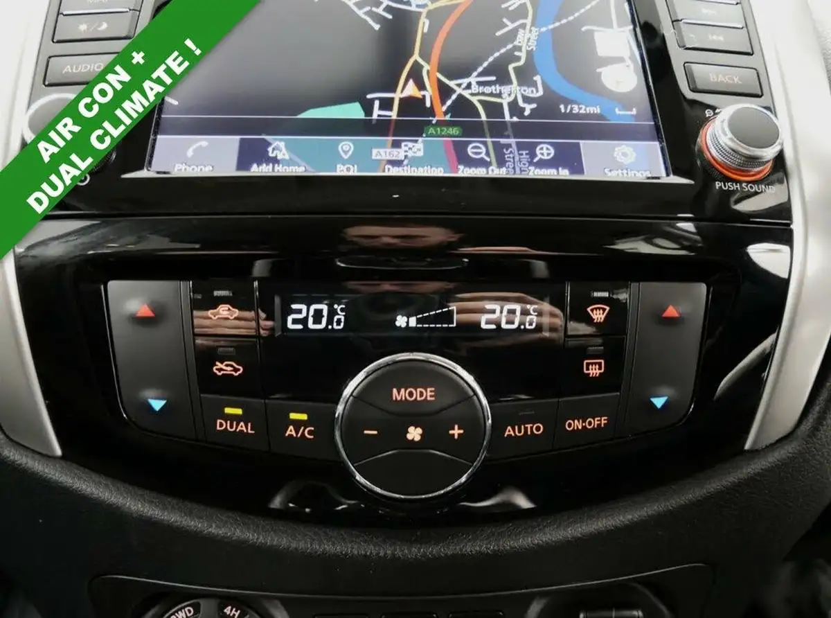 2021-nissan-navara-23dci-tt-tekna-8-navileather-auto-big-18
