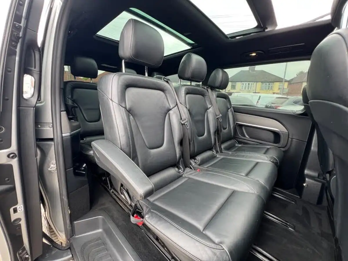 2018-mercedes-benz-v-class-21d-v220d-sport-big-47