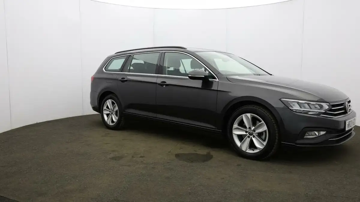 2021-volkswagen-passat-20tdi-se-nav-150ps-estate-5d-big-45