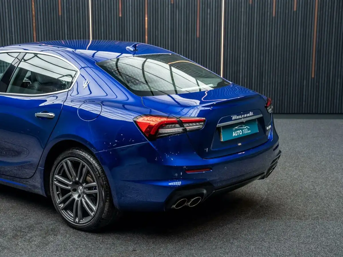2022-maserati-ghibli-20-gt-1998cc-big-18