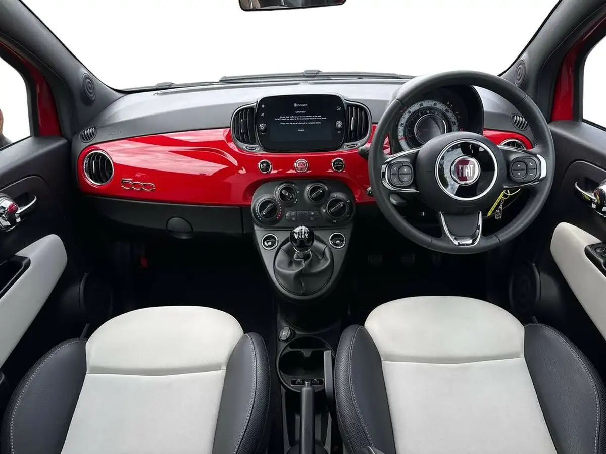 2022-fiat-500-10-dolcevita-big-12
