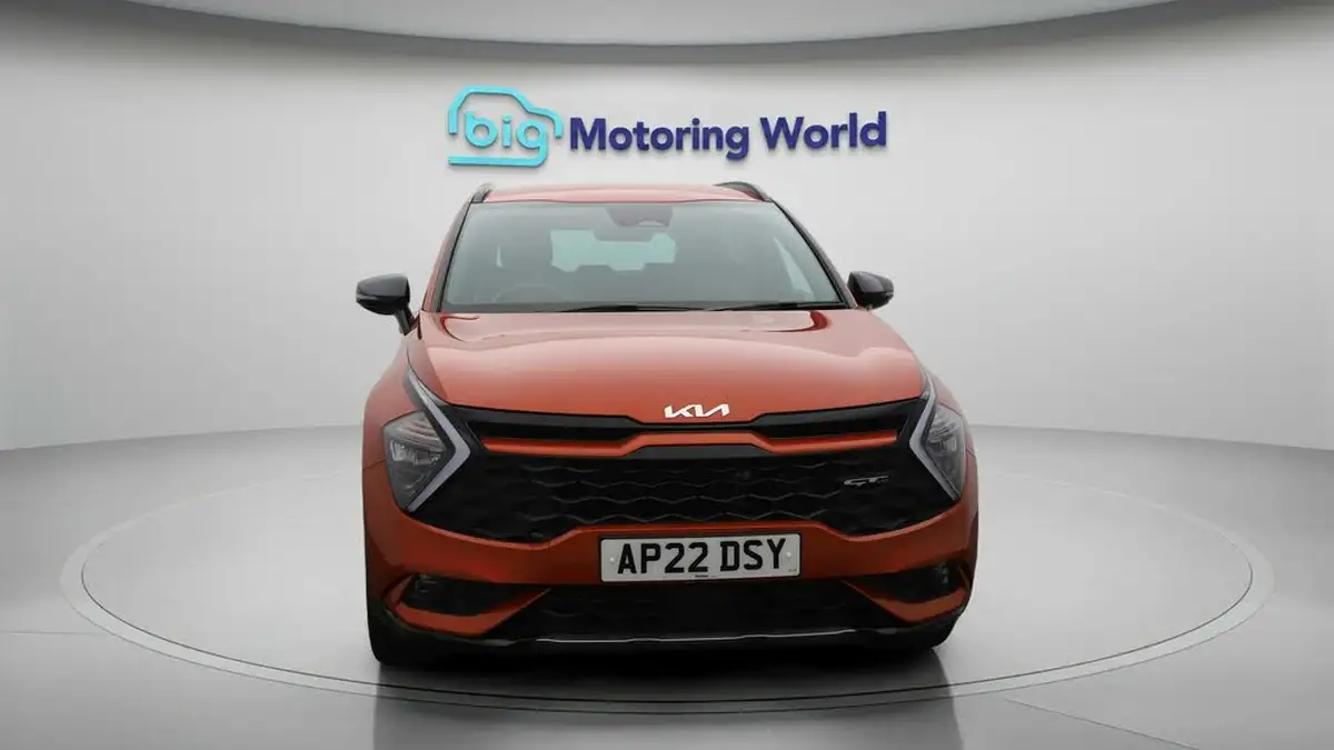 2022-kia-sportage-16crdi-gt-line-113bhp-big-2