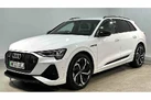2022-audi-e-tron-50e-black-edition-station-wagon-small-7