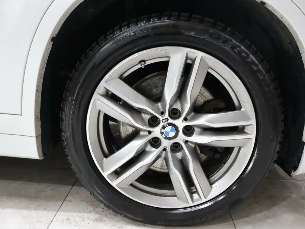 2018-bmw-x1-20-xdrive20i-m-sport-big-60