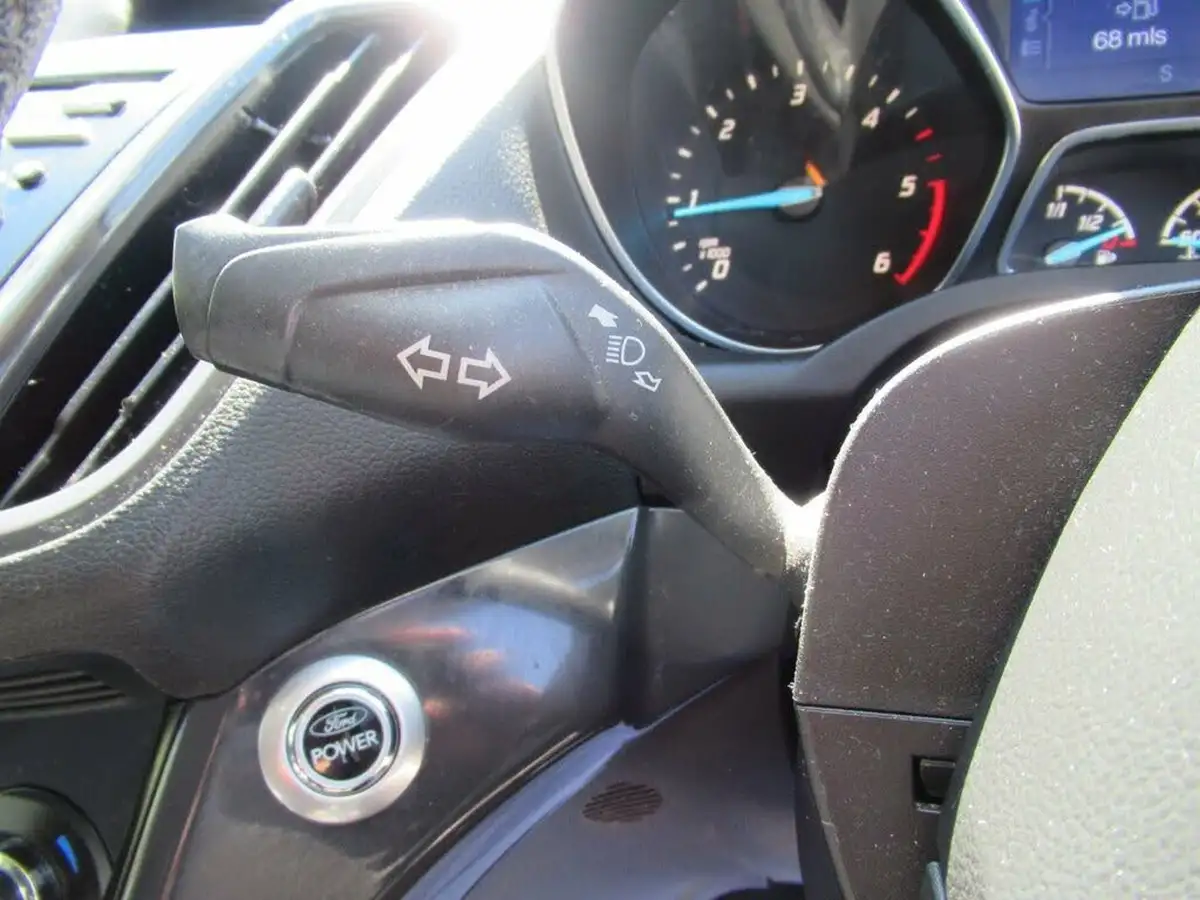 2013-ford-kuga-20tdci-titanium-163ps-4x4-big-20