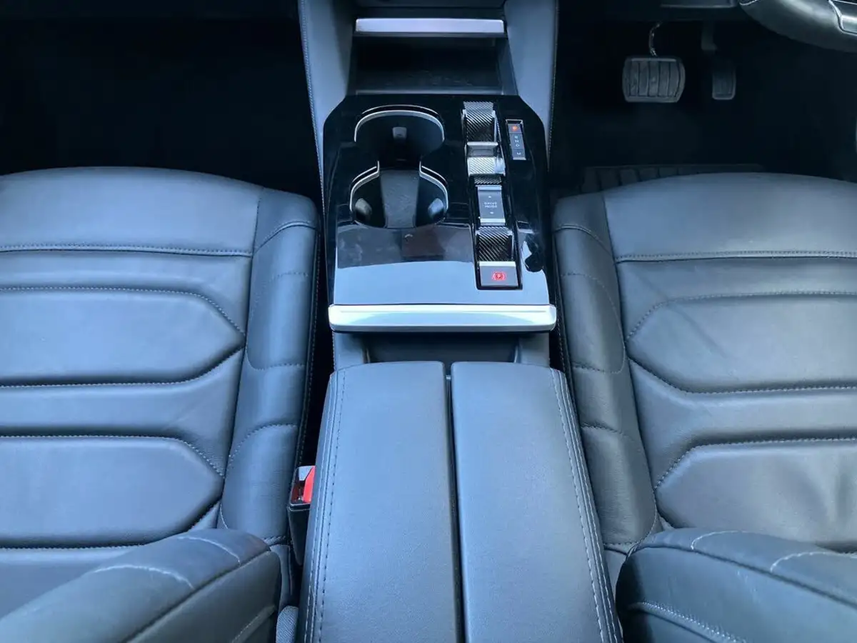 2022-citroen-c5-x-12-puretech-shine-big-23