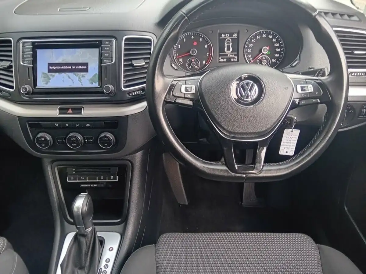 2021-volkswagen-sharan-14-tsi-se-nav-dsg-big-10