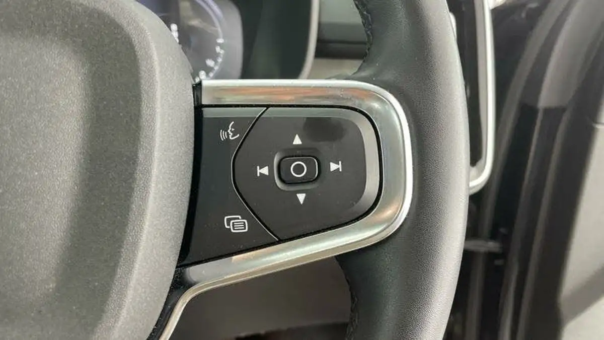 2022-volvo-xc40-15-t5-inscription-pro-big-20