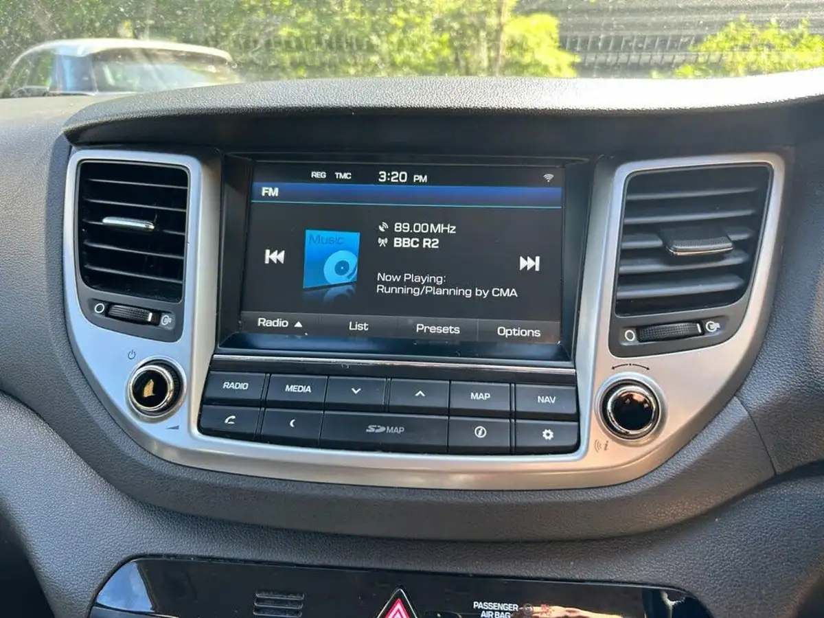2017-hyundai-tucson-16-gdi-blue-drive-se-nav-big-11