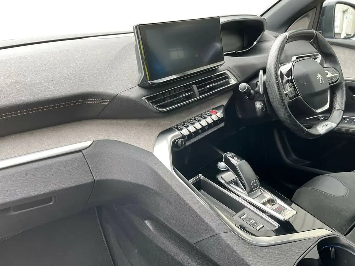2021-peugeot-3008-suv-15-bluehdi-gt-premium-big-8