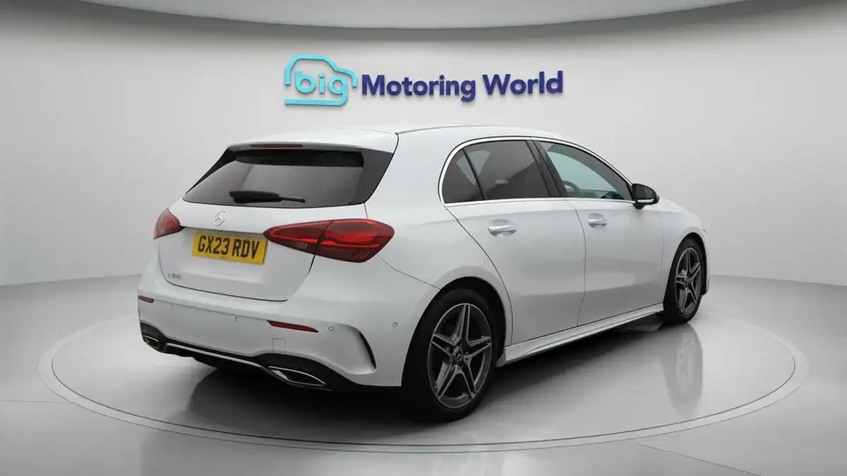 2023-mercedes-benz-a-class-13-a180-amg-line-executive-hatchback-5d-7g-dct-big-7