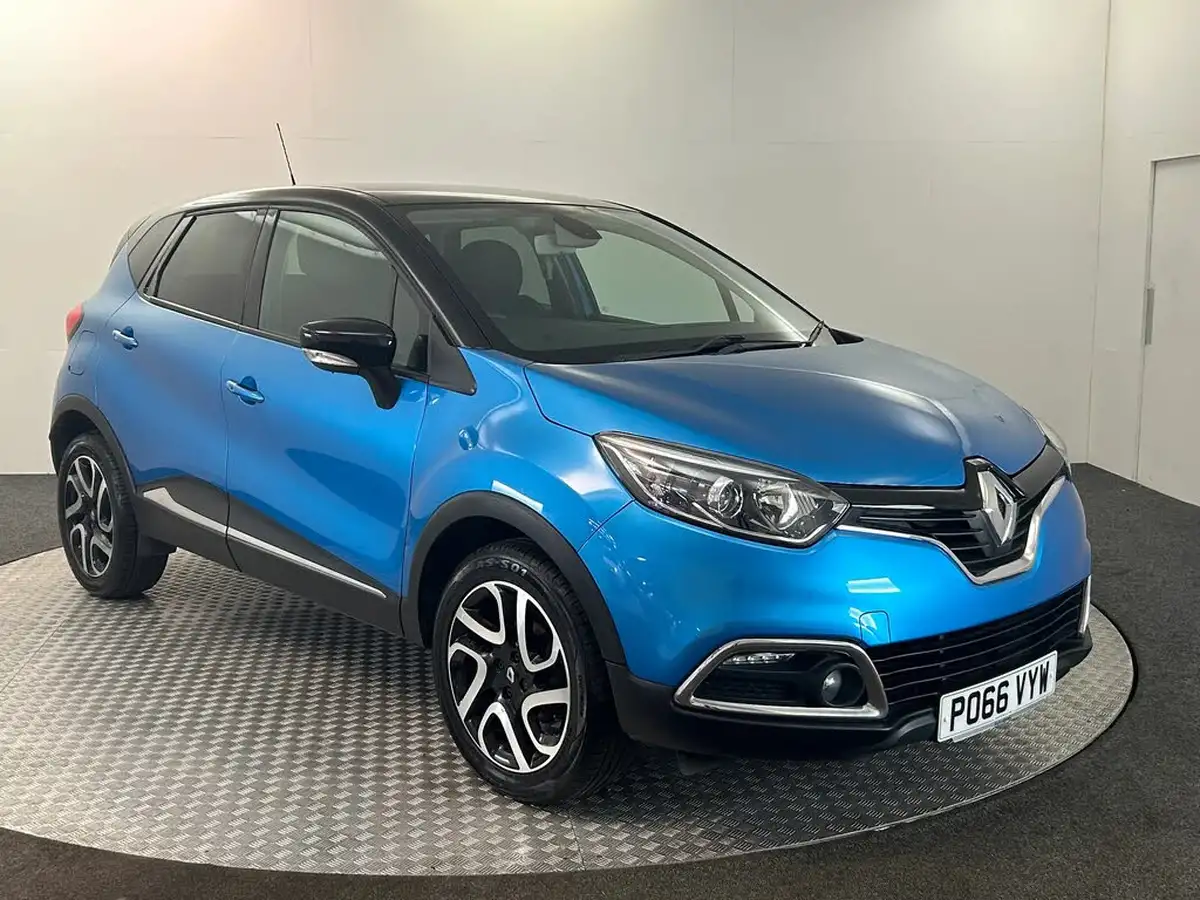 2016-renault-captur-09-dynamique-s-nav-big-1