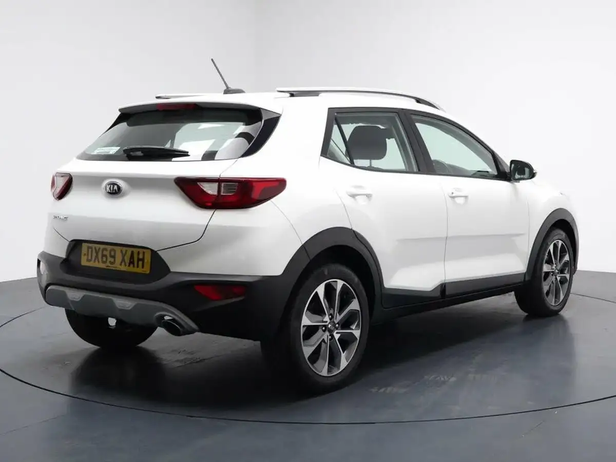 2019-kia-stonic-14-2-big-11