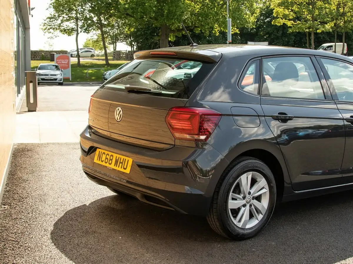 2019-volkswagen-polo-10-se-65ps-evo-ss-big-7