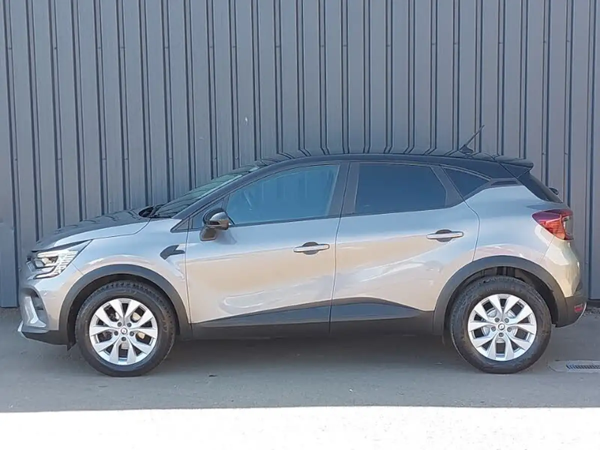 2022-renault-captur-10-tce-iconic-edition-big-3