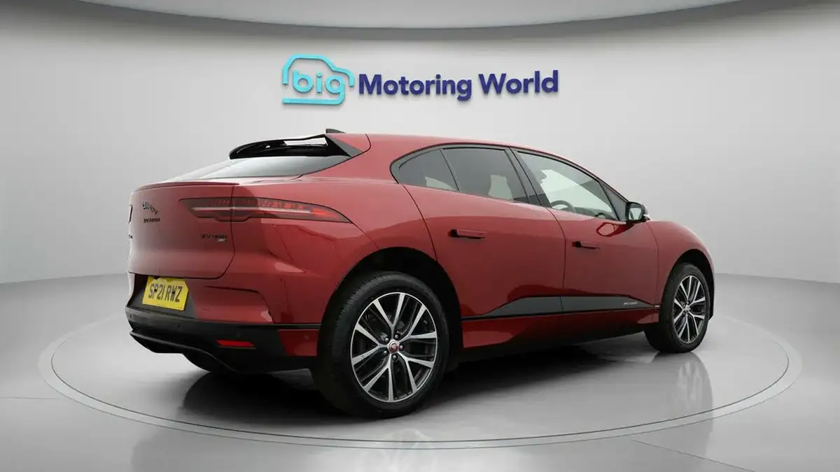 2021-jaguar-i-pace-ev400-hse-big-6